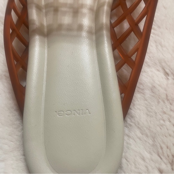 Vince Barcelona Jelly Cage Mule - Picture 4 of 7